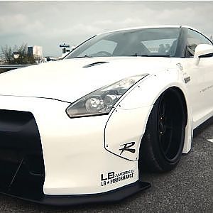 Nissan GT-R  R 35 Liberty Walk Wide Body LB*PERFORMANCE