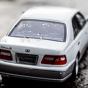 NISSAN CIMA Y33 VIPSTYLE miniature toy car - ミニカー 1/43スケール 日産33シーマ