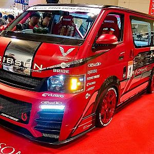 (HD)GIBSON TOYOTA 200 HIACE Turning 200系ハイエースカスタムエアロ - 名古屋オートトレンド2017